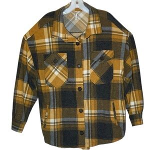 ZENANA Camping Shacket yarn Dyed Plaid Women’s XL